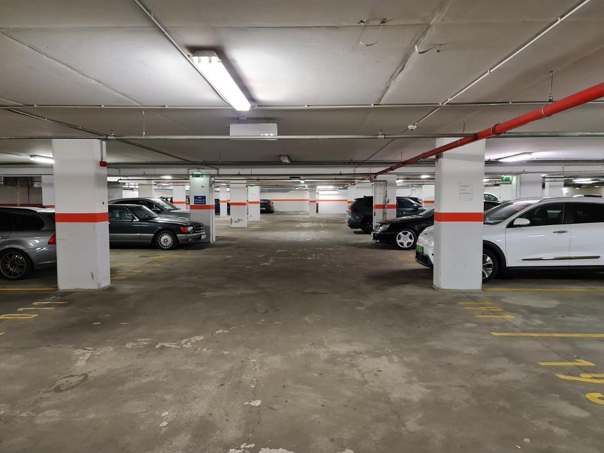 Economy Downtown Design - Free Parking - Balcony - Super Puplic Transport - Ac Apartmán *